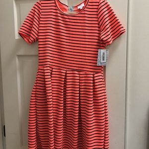 Neon Coral & Black Stripes XL NWT Amelia